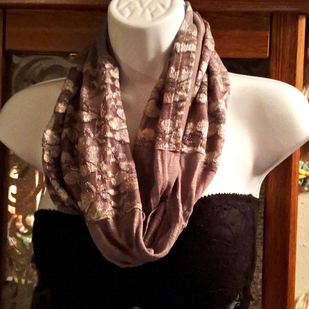 Vintage,Gray with Silver,Floral,Lace, Trim Neck Scarf,OS